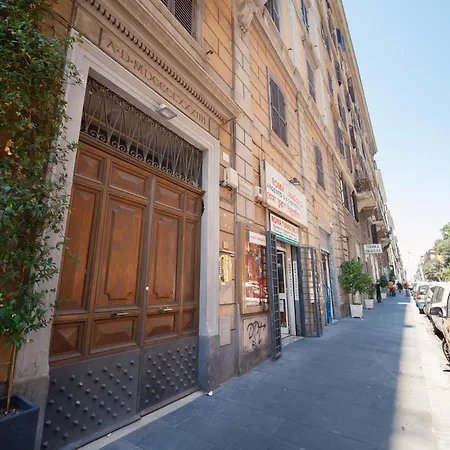 Bee First Guest house Rome